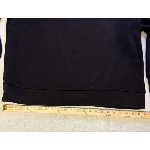 IZOD Black Crewneck Sweatshirt Embroidered Logo Mens XL - Picture 6 of 10